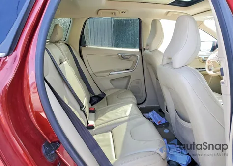 2010 Volvo Xc60 T6 from USA, damaged, VIN YV4992DZXA2125737